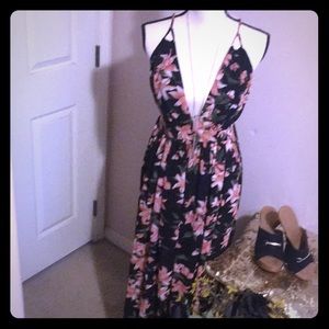 Fashion nova Medium dress .